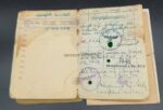 Soldbuch und Wehrpass eines Bandenkämpfers mit eingetragenem Bandenkampfabzeichen Bronze – Bild 12