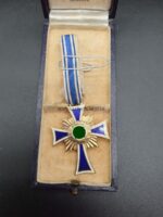 Ehrenkreuz der deutschen Mutter in Gold im Etui, R.S.S, Lüdenscheid – Bild 2