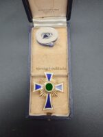 Ehrenkreuz der deutschen Mutter in Gold im Etui, R.S.S Lüdenscheid – Bild 2