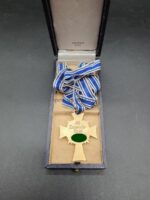 Ehrenkreuz der deutschen Mutter in Gold im Etui, Ochs & Bonn, Hanau – Bild 2