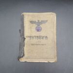 SS-Verfügungstruppe Soldbuch des Rottenführers Kurt von der Heide aus Kleinenberg (Hameln) SS-VT Regiment Standarte "Germania"