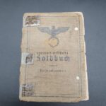 Heer Soldbuch des Obergefreiten August Pomorin aus Bärenwinkel (Johannisburg) Ostpreußen, 9./Infanterie Regiment 392, (169.Infanterie Division) Finnland