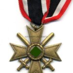 Kriegsverdienstkreuz 2. Klasse 1939 mit Schwertern, Hst. 95 – Adolf Scholze, Gablonz