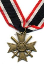 Kriegsverdienstkreuz 2. Klasse 1939 mit Schwertern, Hst. 95 – Adolf Scholze, Gablonz – Bild 2