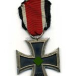 Eisernes Kreuz 2. Klasse 1939 – Hst. (Otto Schickle, Pforzheim)