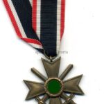 Kriegsverdienstkreuz 2. Klasse 1939 mit Schwertern, Hst. 100 – Rudolf Wächtler & Lange, Mittweida
