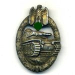 Panzerkampfabzeichen in Bronze mit Hersteller "A" Assmann