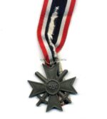 Kriegsverdienstkreuz 2. Klasse 1939 mit Schwertern Hst. 15 (Friedrich Orth, Wien) – Bild 2