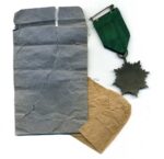Tapferkeitsauszeichnung für Angehörige der Ostvölker 2. Klasse in Bronze mit Tüte – Bild 2