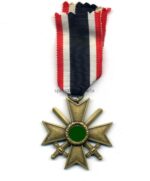 Kriegsverdienstkreuz 2. Klasse 1939 mit Schwertern, Hst. 87 "Roman Palme, Gablonz"