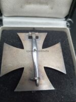 Eisernes Kreuz 1. Klasse 1939 im Etui, Hst. 6. (Fritz Zimmermann, Stuttgart) – Bild 4