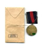 Medaille zur Erinnerung an den 1. Oktober 1938 (Sudetenland-Medaille) mit Verleihungstüte, Hst. Adolf Besson Metallwarenfabrik, Schwäb.Gmünd – Bild 2