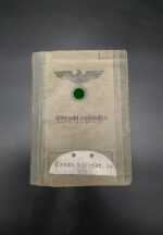 Wehrmacht, Wehrpass des Wachtmeisters Milan Pasaric aus Dornbirn (Österreich), Gebirgs-Nachrichten-Abteilung 91, 6. Gebirgs-Division, Lapplandschild (Frankreich, Balkan, Griechenland, Finnland, Norwegen, Eismeerküste) – Bild 2