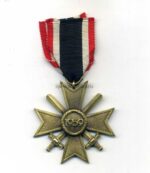 Kriegsverdienstkreuz 2. Klasse 1939 mit Schwerter – Bild 2