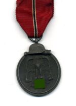 Ostmedaille, Winterschlacht im Osten 1941/42 (Hst. 4 – Steinhauer & Lück, Lüdenscheid)