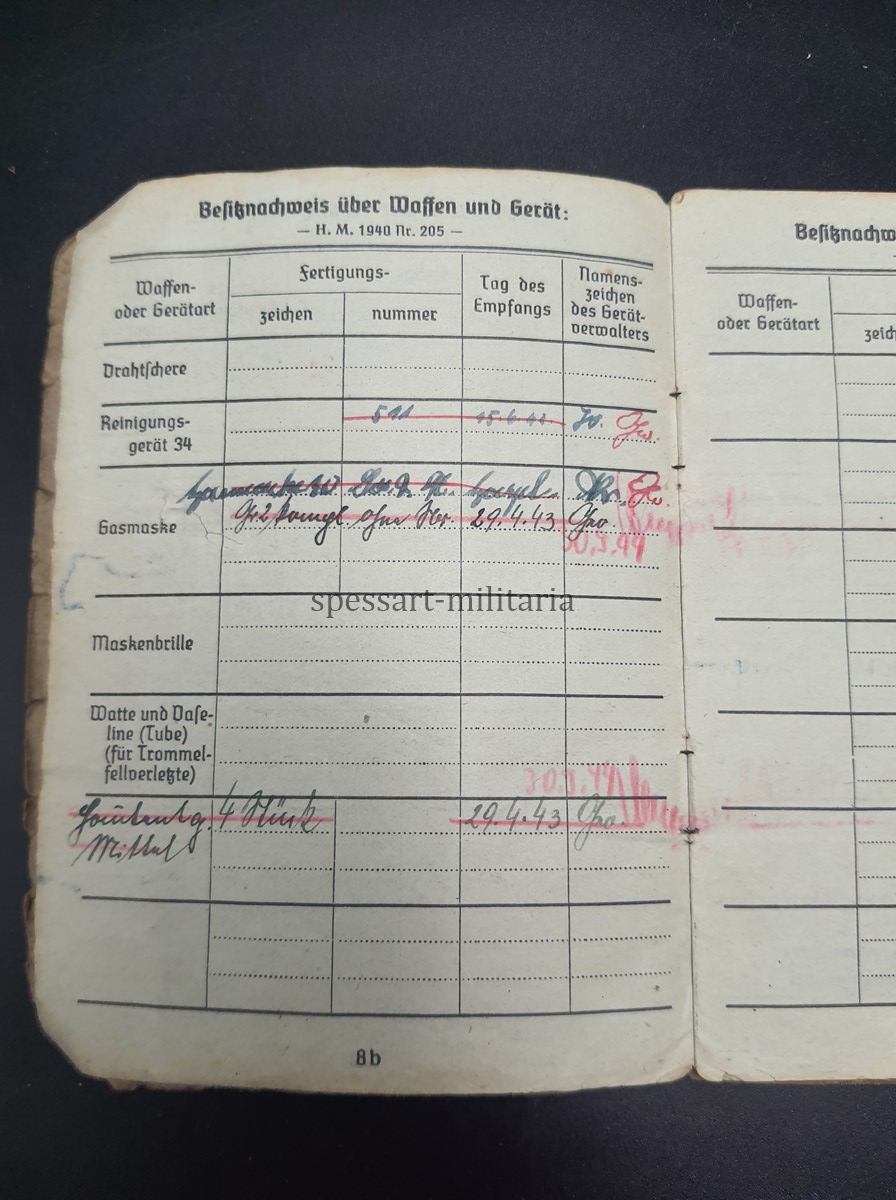 Waffen-SS Soldbuch des SS-Untersturmführers Armin Barmeier aus Wattenscheid, 17.SS-Panzergrenadier-Division "Götz von Berlichingen" Regiment 38
