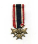 Kriegsverdienstkreuz 2. Klasse mit Schwertern – Bild 2
