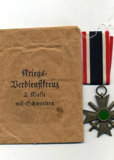 Kriegsverdienstkreuz 2.Klasse 1939 mit Schwerter mit Verleihungstüte, Hst. 15 - Friedrich Orth, Wien
