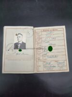 Wehrpass des Karl Rücker aus Dahle (Altena) – Bild 3