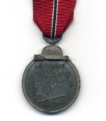 Ostmedaille, Winterschlacht im Osten 1941/42 (Hst. 3 – Wilhelm Deumer, Lüdenscheid) – Bild 2