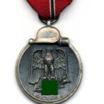 Ostmedaille, Winterschlacht im Osten 1941/42 (Hst. 107 - Carl Wild, Hamburg)