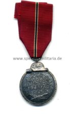 Ostmedaille, Winterschlacht im Osten 1941/42 (Hst. 19 – E. Ferdinand Wiedmann, Frankfurt) – Bild 2