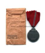 Ostmedaille mit Verleihungstüte, Hst. 6, Winterschlacht im Osten 1941/42 – Bild 2