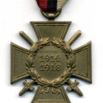 Ehrenkreuz für Frontkämpfer 1914-1918, Herst. "Bernhard Haarmann, Lüdenscheid"