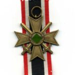 Kriegsverdienstkreuz 2. Klasse 1939 mit Schwertern, Hst. 51 – Eduard Görlach & Söhne, Gablonz
