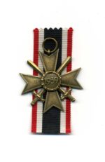 Kriegsverdienstkreuz 2. Klasse 1939 mit Schwertern, Hst. 133 – Emil Herrmann & Co./Gablonz – Bild 2
