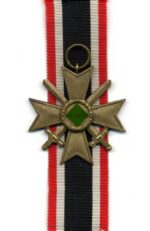 Kriegsverdienstkreuz 2. Klasse 1939 mit Schwertern, Hst. 74 – Carl Maurer Sohn, Oberstein