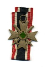 Kriegsverdienstkreuz 2. Klasse 1939 mit Schwertern, Hst. 45 – Franz Jungwirth, Wien