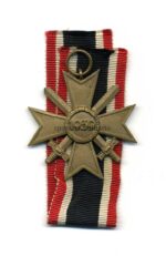 Kriegsverdienstkreuz 2. Klasse 1939 mit Schwertern, Hst. 45 – Franz Jungwirth, Wien – Bild 2