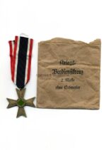 Kriegsverdienstkreuz 2.Klasse 1939 ohne Schwerter mit Verleihungstüte, Hst. 15 - Friedrich Orth, Wien