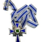 Ehrenkreuz der Deutschen Mutter in Silber (Mutterkreuz)