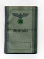 Wehrpass Gruppe mit Soldbuch, Militärpass und DAF Buch aus Siegen – Bild 2