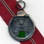 Ostmedaille, Winterschlacht im Osten 1941/42 (Hst. 14 - Christian Lauer, Nürnberg)