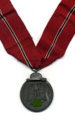 Ostmedaille, Winterschlacht im Osten 1941/42 (Hst. 138 – Louis Gottlieb & Söhne, Idar-Oberstein)