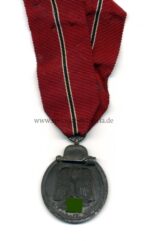 Ostmedaille, Winterschlacht im Osten 1941/42 (Hst. 26 – B.H. Mayer, Pforzheim)