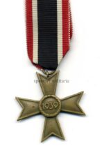 Kriegsverdienstkreuz 2. Klasse 1939 ohne Schwerter, Hst. 107 – Carl Wild, Hamburg – Bild 2