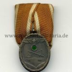 Deutsches Schutzwall Ehrenzeichen an 1er Ordensspange