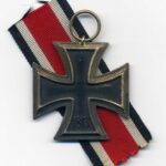Eisernes Kreuz 2. Klasse 1939, Herst. 75 ( Julius Maurer, Oberstein ) – Bild 2
