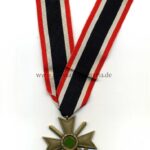 Kriegsverdienstkreuz 2. Klasse 1939 mit Schwertern, Hersteller 11