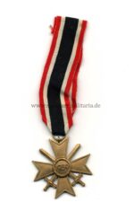 Kriegsverdienstkreuz 2. Klasse 1939 mit Schwertern – Bild 2