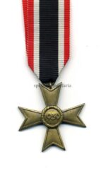 Kriegsverdienstkreuz ohne Schwerter 2.Klasse 1939, Hst. 36 „Bury & Leonhard, Hanau" – Bild 2