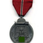 Ostmedaille, Winterschlacht im Osten 1941/42 (Hst. 28 – Eugen Schmidhäussler, Pforzheim)