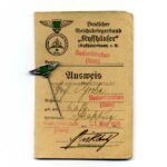 Reichskriegerbund Ausweis mit Mitgliedsnadel