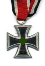 Eisernes Kreuz 2. Klasse 1939 – Hst. 40 (Berg & Nolte Lüdenscheid)