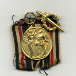 Deutsche Ehrendenkmünze des Weltkrieges mit Kampfabzeichen