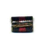 Feldspange für Medaille zur Erinnerung an den 1. Oktober 1938 (Sudetenland) mit Miniaturauflage – Bild 2